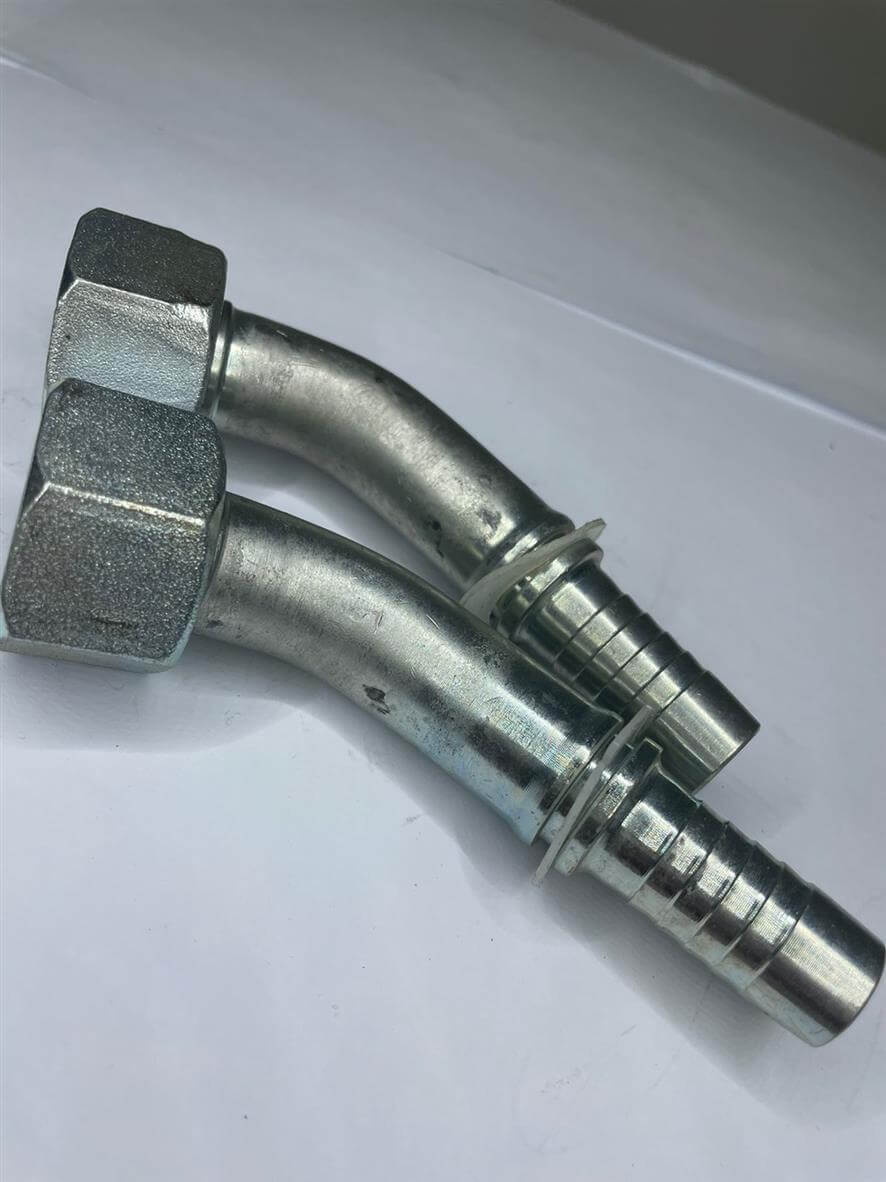Фитинг DKOL M27x1,5 (45) d=16