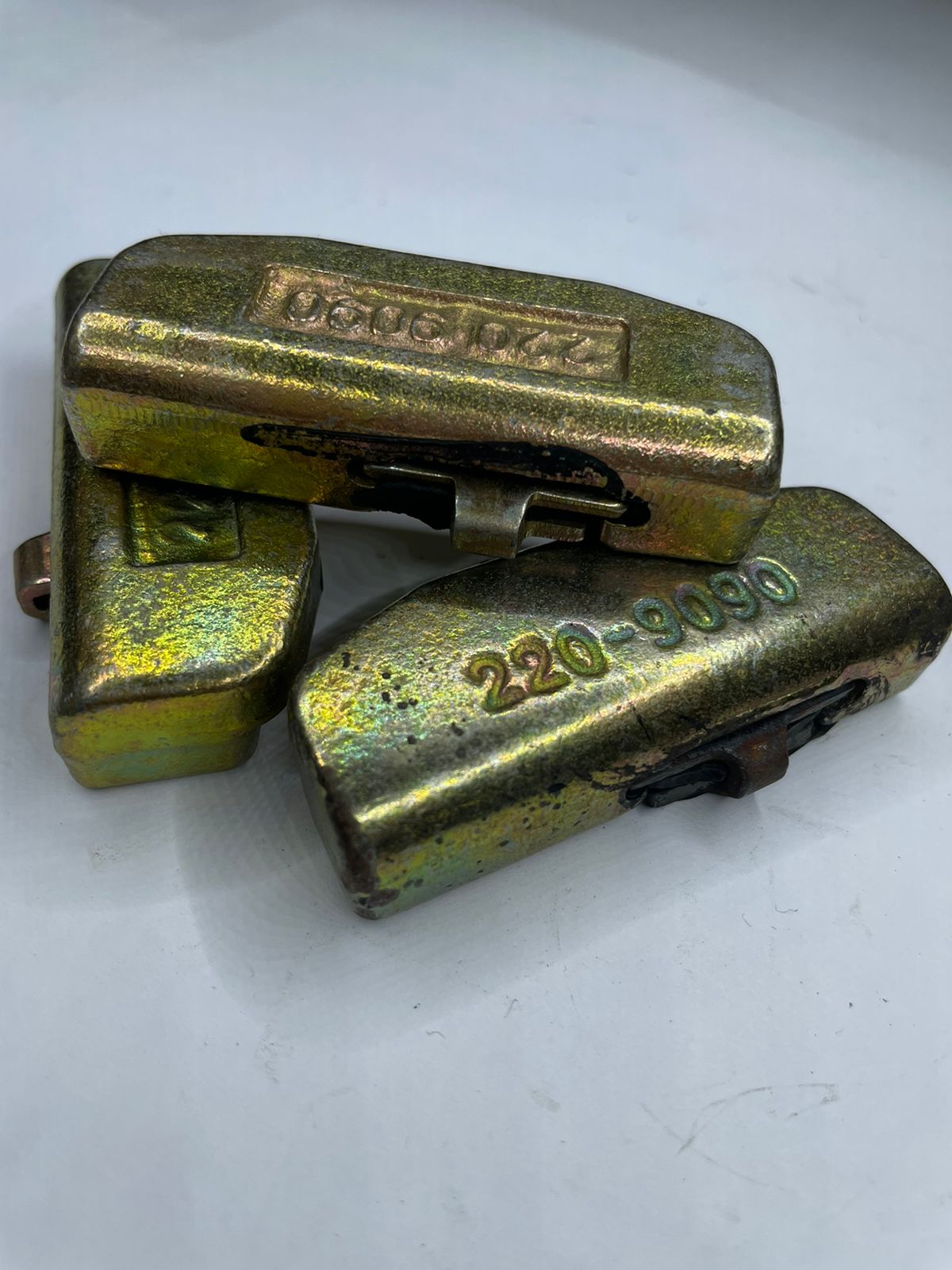 Палец коронки 220-9090(К80,К90)